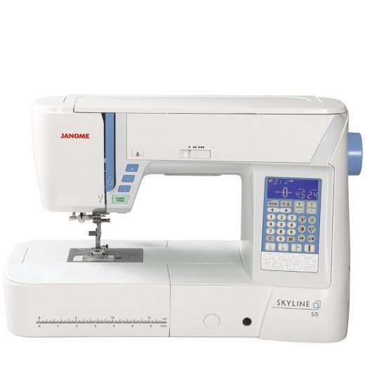 Janome Skyline S5