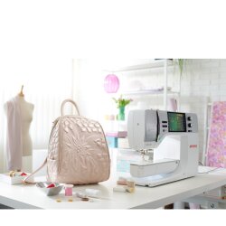Bernina 770 QE PLUS mit Stickmodul