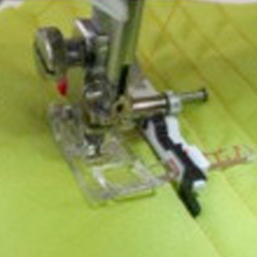 Janome Verstellbarer Parallelnähfuß (7mm) 202-218-005