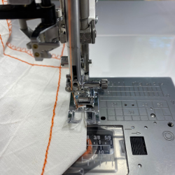 Janome Zick-Zack-Fuß (mittig offen) 832-523-007