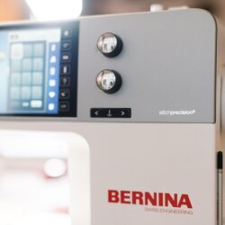 Bernina 770 QE PRO mit Stickmodul