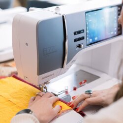 Bernina 770 QE PRO mit Stickmodul