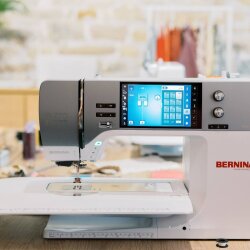 Bernina 770 QE PRO mit Stickmodul
