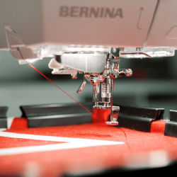 Bernina 790 ULTRA mit Stickmodul