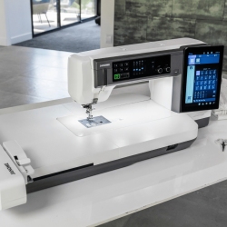 Janome Continental M17 Näh- und Stickmaschine