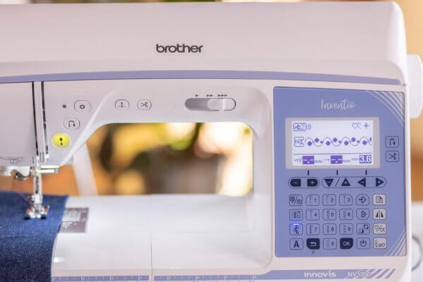 Brother Inventio NV1350 LCD-Bildschirm
