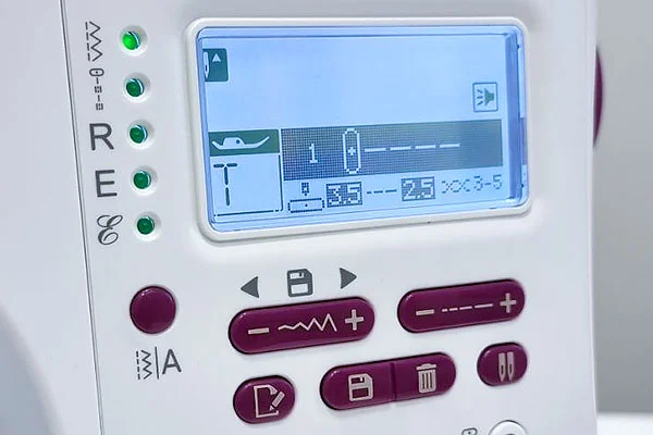 Necchi NC-204D Display und Bedienfeld